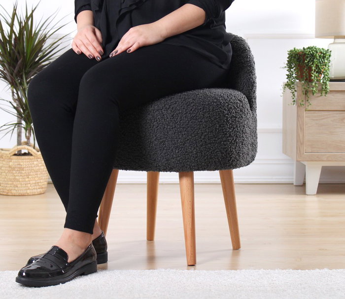 Atelier Del Sofa Puff de Piel Sintética Gris Oscuro Atelier Del Sofa Puff de Piel Sintética Gris Oscuro